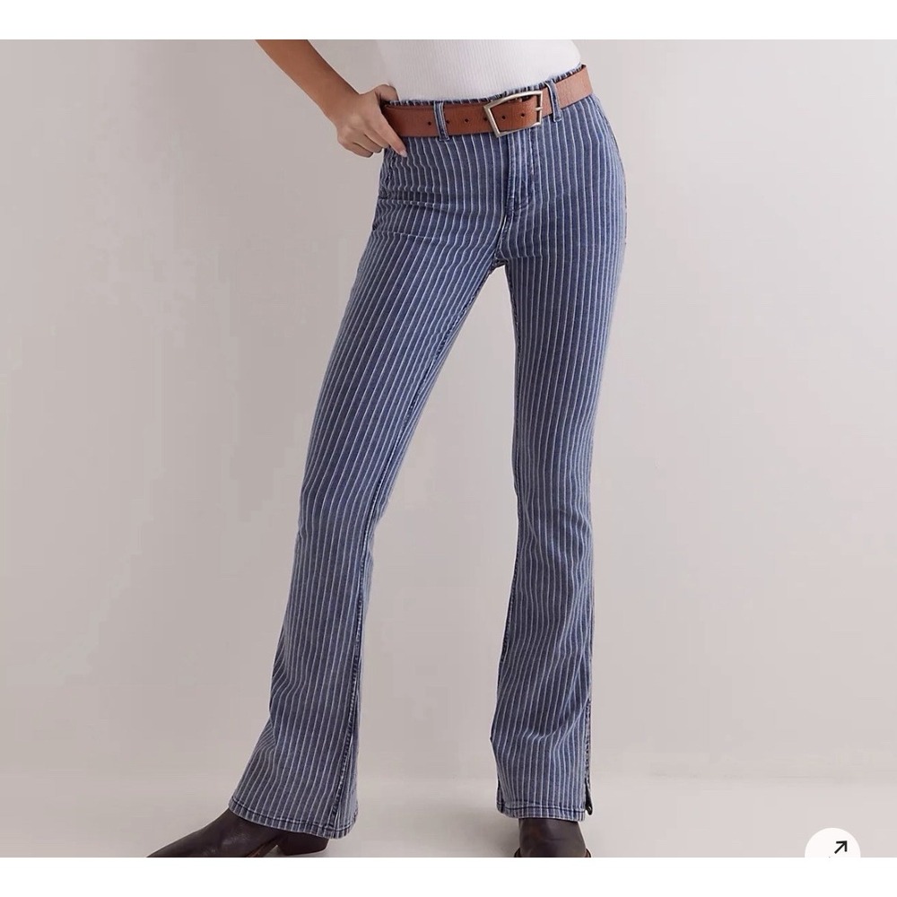 We The Free Level Up Slit Slim Flare Jeans 30 Railroad Stripe Blue Slit Hem